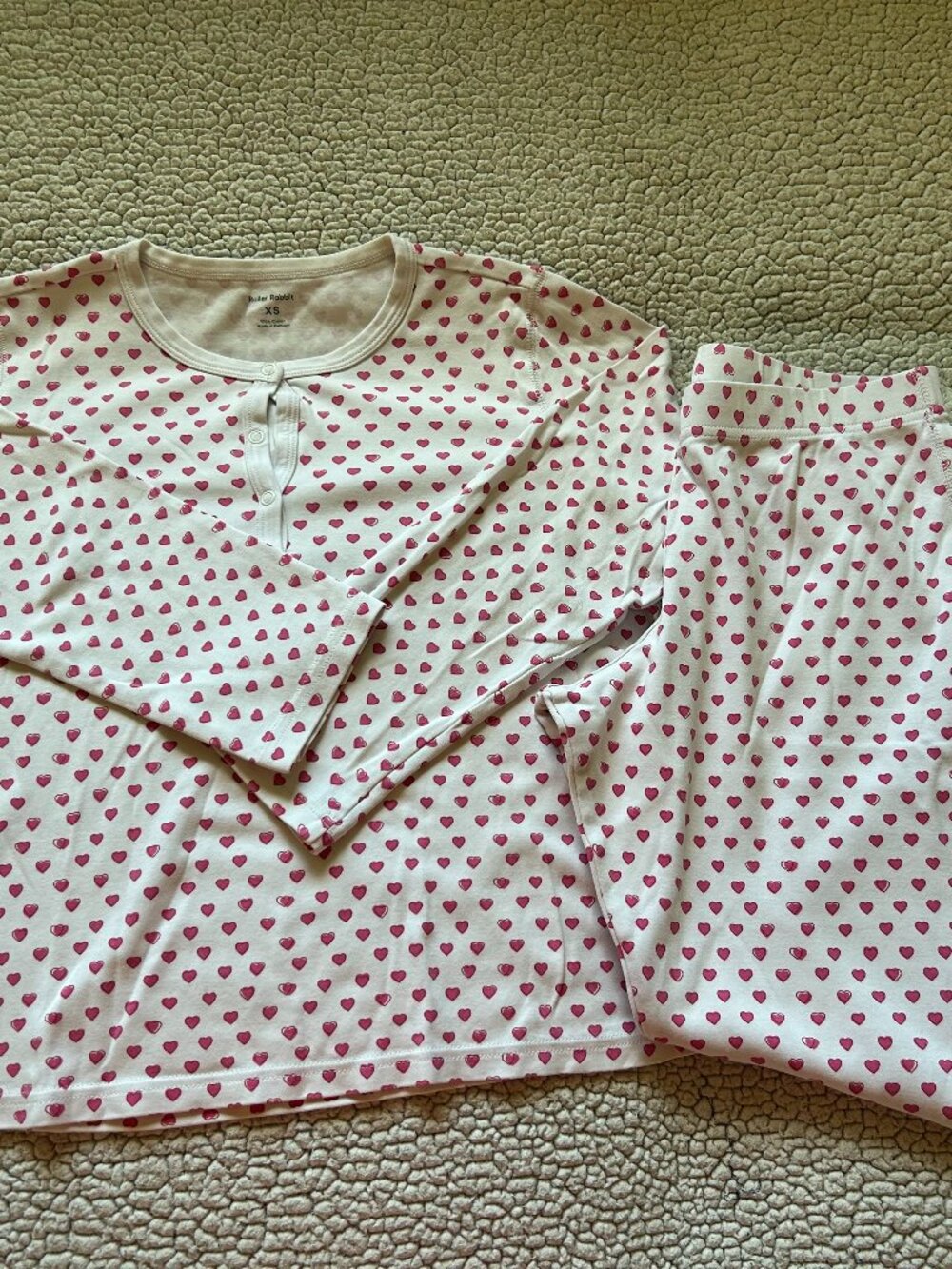 Roller Rabbit -- white base, pink hearts, matching pijama set